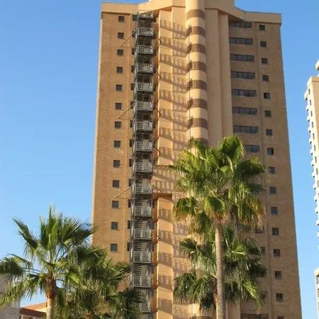 Vistamar Apts ホテル ベニドルム